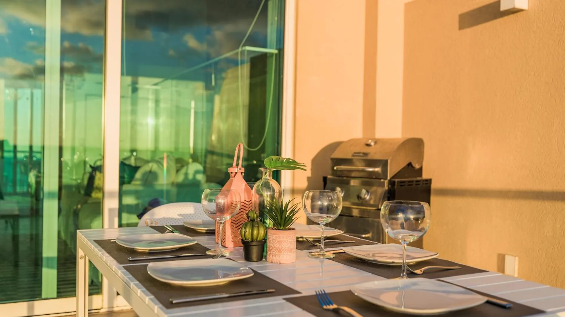 Designers Duplex Penthouse With Best Ocean View Palm Beach