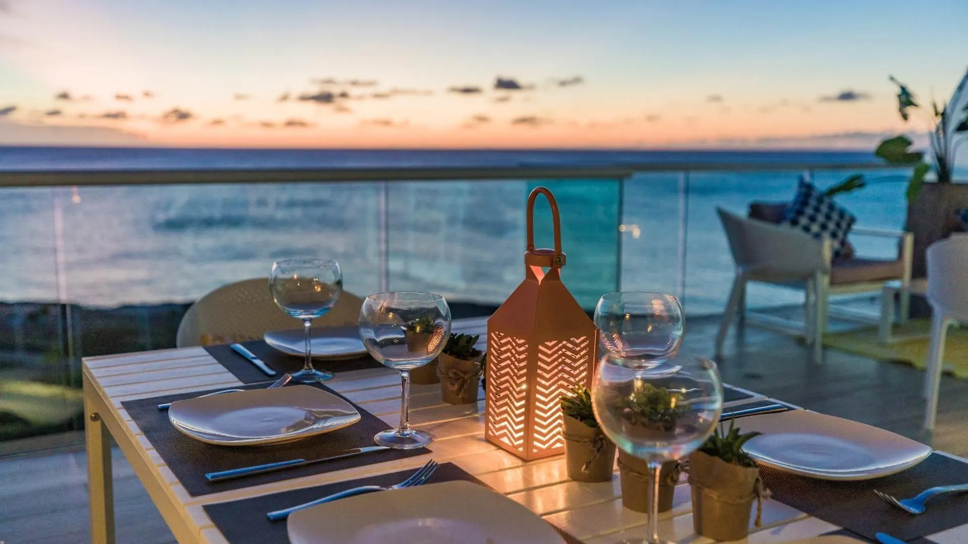 Designers Duplex Penthouse With Best Ocean View Palm Beach Apartment